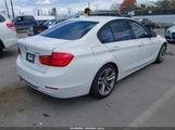 BMW 328I WBA3C1C51CF432130 fotografie