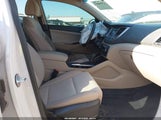 Hyundai Tucson Se KM8J3CA47HU404931 снимка
