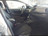 Ford Fiesta Se 3FADP4EJ2GM110664 fotografie