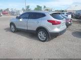 Nissan Rogue Sport S JN1BJ1CR0HW116963 photo