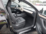 Tesla Model Y Awd/Long Range Dual Motor All-Wheel Drive 7SAYGDEEXPF967840 fotografie