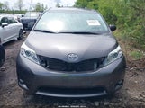 Toyota Sienna Xle V6 8 Passenger 5TDYK3DC2ES414257 photo