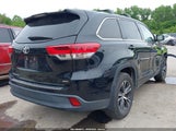 Toyota Highlander Le 5TDBZRFH5JS494077 fotografie