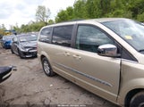 Chrysler Town & Country Touring-L 2C4RC1CGXCR138930 photo