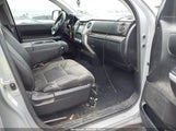 Toyota Tundra Sr5 5.7L V8 5TFUW5F16KX860671 photo