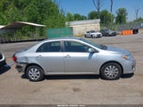 Toyota Corolla Le JTDBU4EE6B9137175 снимка