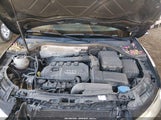 Audi Q3 2.0T Premium Plus WA1EFCFS5GR018492 снимка