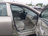 Toyota Corolla Le 2T1BU4EE3AC261798 снимка
