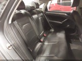 Volkswagen Passat 1.8T Se 1VWGT7A31HC043888 photo