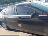 Ford Fusion S 3FA6P0G70HR258836 fotografie