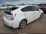 Toyota Prius Two JTDKN3DU9C5533416 fotografie