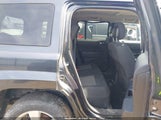 Jeep Patriot Latitude 1C4NJRFB1ED863289 снимка