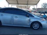Toyota Prius Two JTDKN3DU0B1469210 fotografie