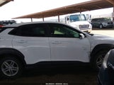Hyundai Kona Se KM8K22AB8NU796927 photo