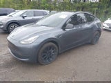 Tesla Model Y Long Range Dual Motor All-Wheel Drive 7SAYGDEEXNA009162 fotografie