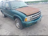 Chevrolet Blazer 1GNDT13W7T2131392 снимка