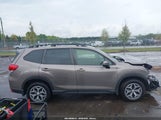 Subaru Forester Premium JF2SKADC3PH482148 photo