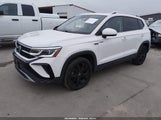 Volkswagen Taos 1.5T Sel 3VV1X7B26NM003305 fotografie