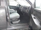Ram  Express 4X4 6'4 Box 1C6RR7FT9HS750222 снимка