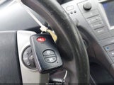 Toyota Prius Two JTDKN3DU3F0423253 снимка