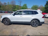 Volkswagen Tiguan 2.0T Se/2.0T Sel 3VV2B7AXXJM082066 photo