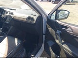 Volkswagen Tiguan 2.0T Se/2.0T Sel 3VV2B7AXXJM082066 снимка