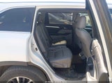 Toyota Highlander Xle 5TDKZRFH3KS557484 снимка