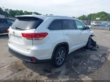 Toyota Highlander Xle 5TDKZRFH0JS537059 снимка