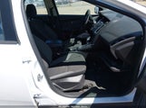 Ford Focus Se 1FAHP3F2XCL115089 photo