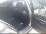 BMW 330I xDrive WBA8D9G53JNU72255 снимка