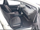 Toyota Prius Two JTDKBRFU6H3042927 снимка