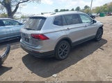 Volkswagen Tiguan 2.0T Se 3VVMB7AX0PM034772 photo