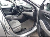 Toyota Highlander Xle 5TDGZRBH1NS243896 fotografie