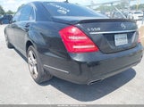 Mercedes-Benz S 550 WDDNG7DB2DA508823 снимка