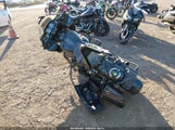 Harley-Davidson Fltrxs Road Glide Special 1HD1KTC18JB644421 снимка