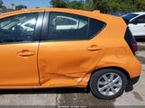 Toyota Prius C Two JTDKDTB36H1593892 снимка