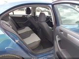 Volkswagen Jetta 1.4T S 3VW2B7AJXJM261828 fotografie