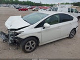 Toyota Prius Three JTDKN3DU5D5577253 снимка
