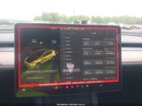 Tesla Model Y Long Range Dual Motor All-Wheel Drive 7SAYGDEE1RA264563 fotografie