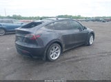 Tesla Model Y Long Range Dual Motor All-Wheel Drive 7SAYGDEE1RA264563 fotografie