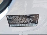 Volkswagen Passat 1.8T R-Line 1VWDT7A3XHC052981 fotografie