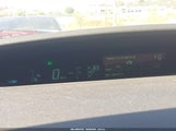 Toyota Prius Two JTDKN3DU3F1994123 снимка