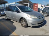 Toyota Sienna Le 5TDKK4CC4AS289723 снимка