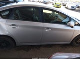 Toyota Prius Two JTDKN3DU0C0334316 photo