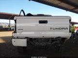 Toyota Tundra  5.7L V8 5TFAY5F11KX780255 photo