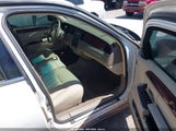 Lincoln Town Car Executive 1LNHM81W43Y703076 снимка