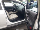 Ford Focus Titanium 1FADP3J25JL294757 photo