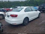 Volkswagen Jetta 1.4T Se/1.4T Wolfsburg Edition 3VWDB7AJ1JM249883 fotografie
