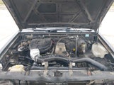 Nissan 4X2 Truck Xe 1N6SD11S1VC356513 photo