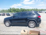 Jeep Grand Cherokee Laredo 4X2 1C4RJEAG5JC438140 fotografie